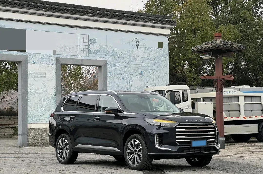 2025 Exceed VX 2.0T 261HP L4 8AT,autocango,china used car exporter,china ev exporter,chinese used car exporter,chinese used ev exporter