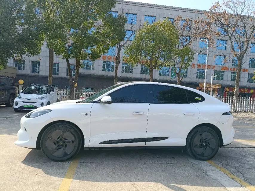 2025 IM LS6 BEV 75KWH,autocango,china used car exporter,china ev exporter,chinese used car exporter,chinese used ev exporter