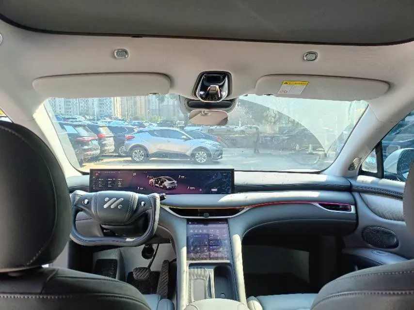 2025 IM LS6 BEV 75KWH,autocango,china used car exporter,china ev exporter,chinese used car exporter,chinese used ev exporter