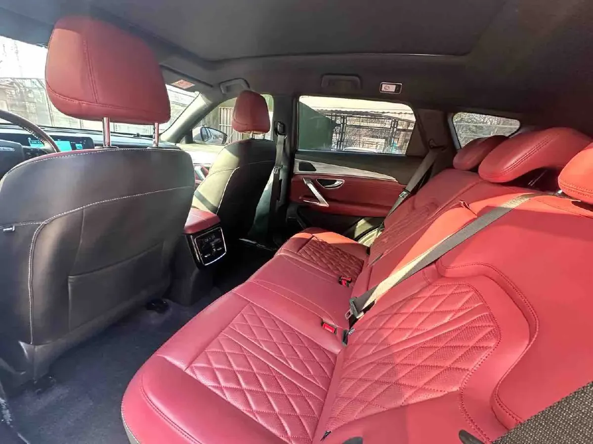 2023 Jetour X70 Plus 1.5T 156HP L4 6DCT,autocango,china used car exporter,china ev exporter,chinese used car exporter,chinese used ev exporter