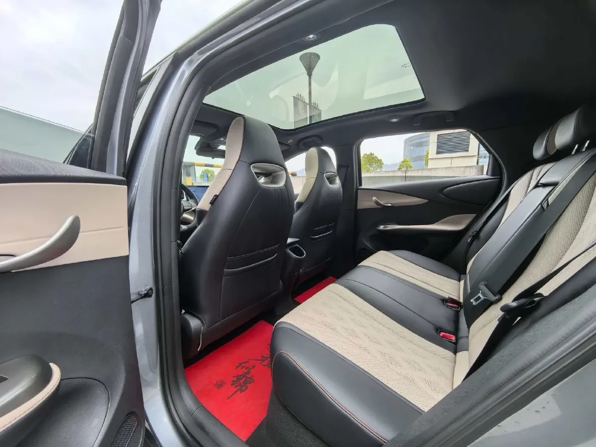 2023 BYD Dolphin BEV 44.928KWH,autocango,china used car exporter,china ev exporter,chinese used car exporter,chinese used ev exporter