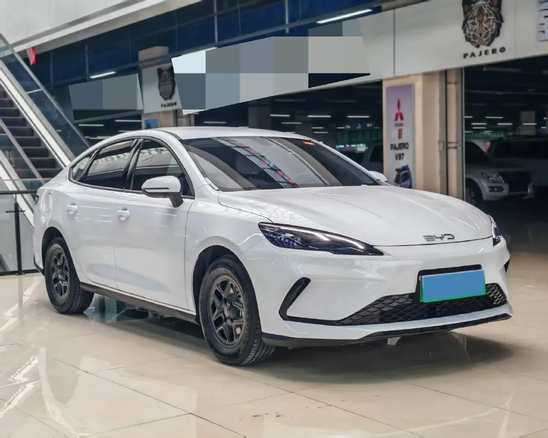 2025 BYD Seal05 DM-i 1.5L 101HP L4 E-CVT PHEV 7.68KWH,autocango,china used car exporter,china ev exporter,chinese used car exporter,chinese used ev exporter
