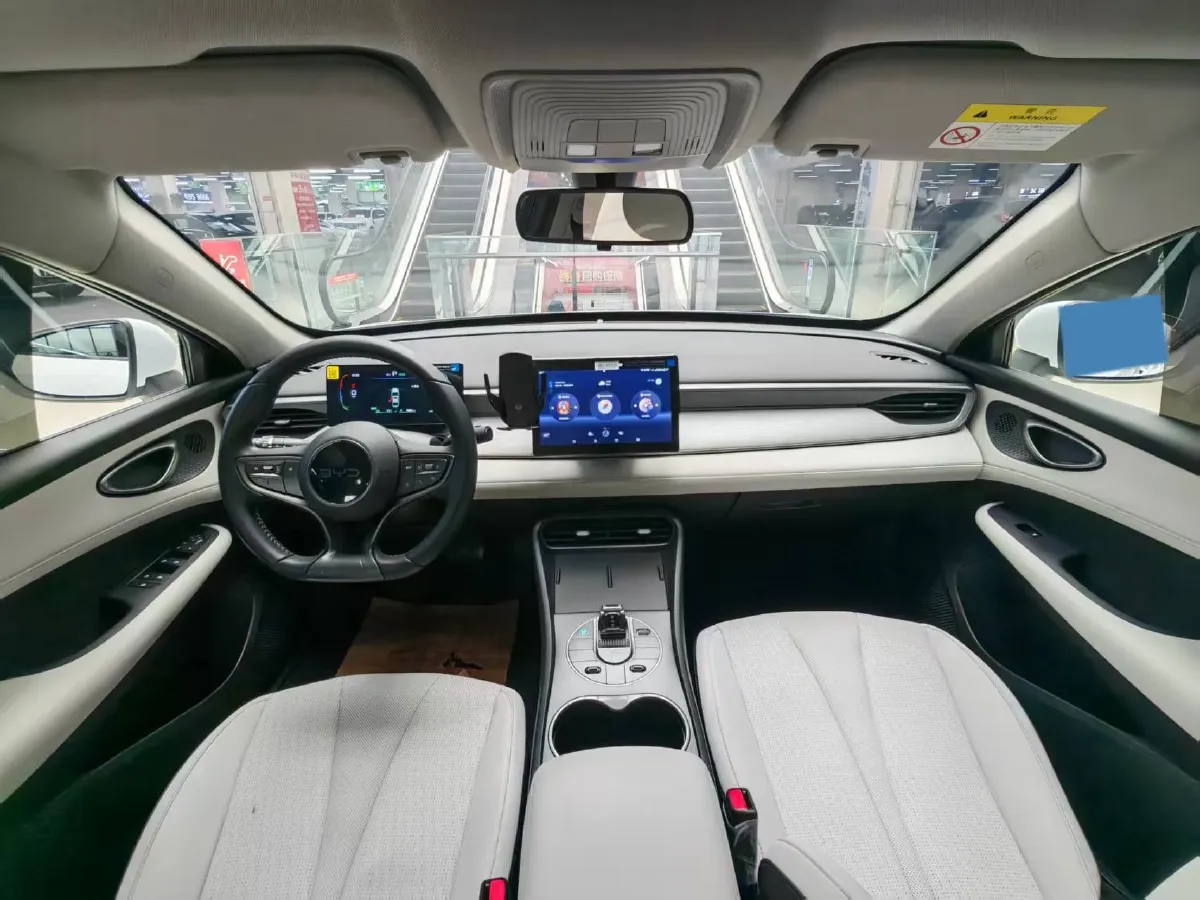 2025 BYD Seal05 DM-i 1.5L 101HP L4 E-CVT PHEV 7.68KWH,autocango,china used car exporter,china ev exporter,chinese used car exporter,chinese used ev exporter