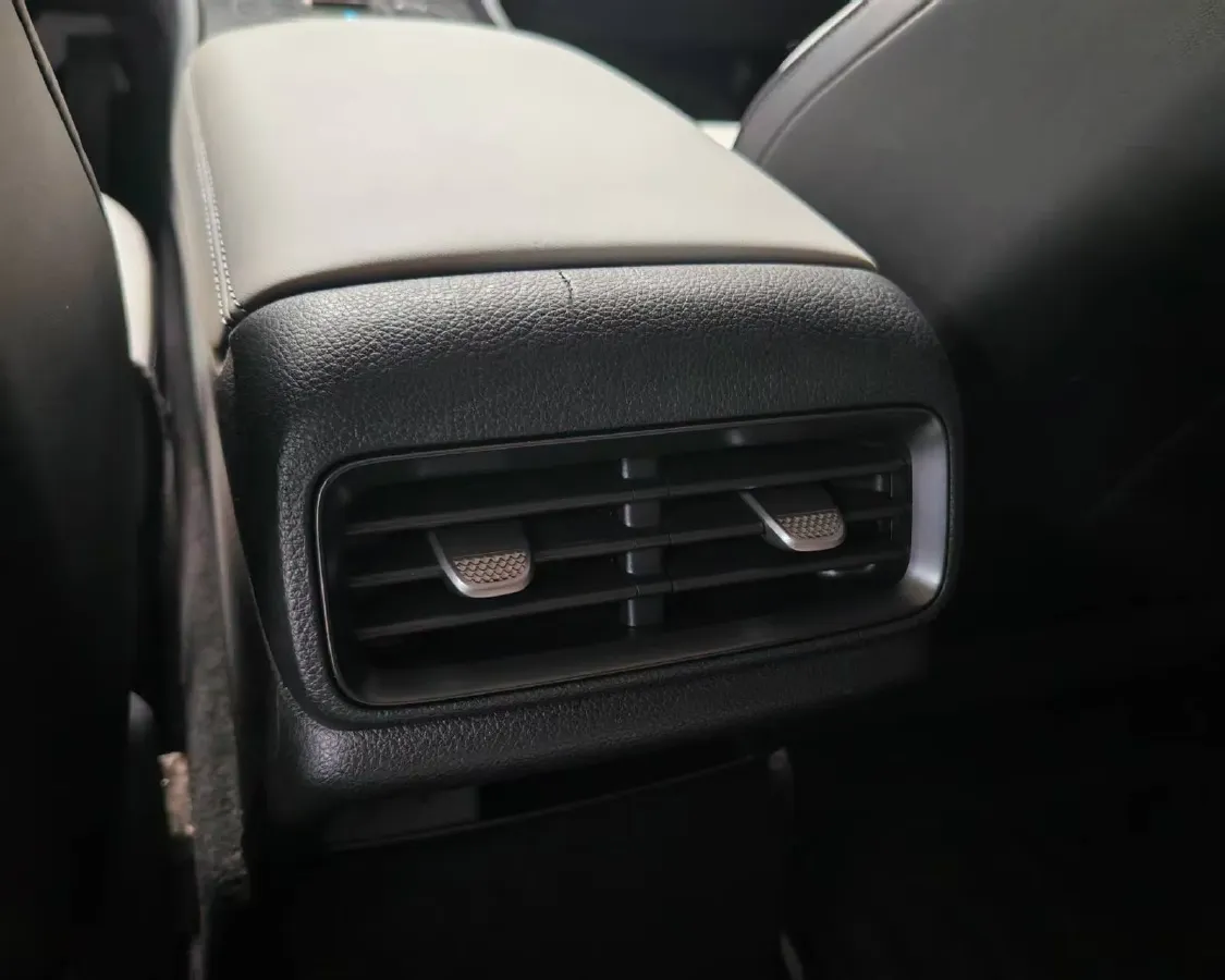 2025 BYD Seal05 DM-i 1.5L 101HP L4 E-CVT PHEV 7.68KWH,autocango,china used car exporter,china ev exporter,chinese used car exporter,chinese used ev exporter