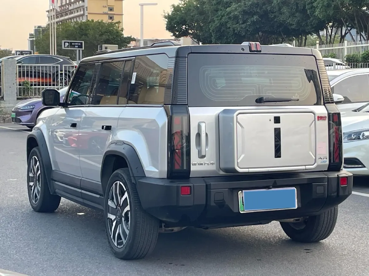 2024 iCAR iCAR 03 BEV 65.69KWH,autocango,china used car exporter,china ev exporter,chinese used car exporter,chinese used ev exporter