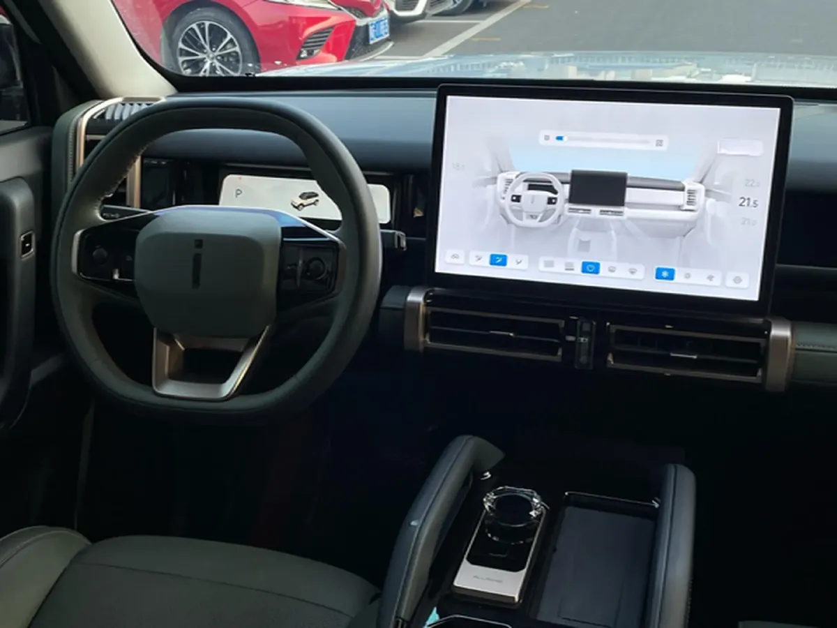 2024 iCAR iCAR 03 BEV 65.69KWH,autocango,china used car exporter,china ev exporter,chinese used car exporter,chinese used ev exporter