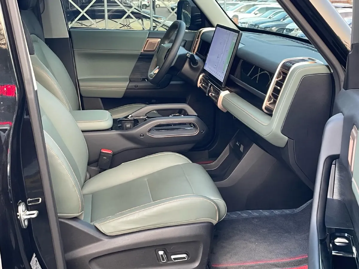 2024 iCAR iCAR 03 BEV 65.69KWH,autocango,china used car exporter,china ev exporter,chinese used car exporter,chinese used ev exporter