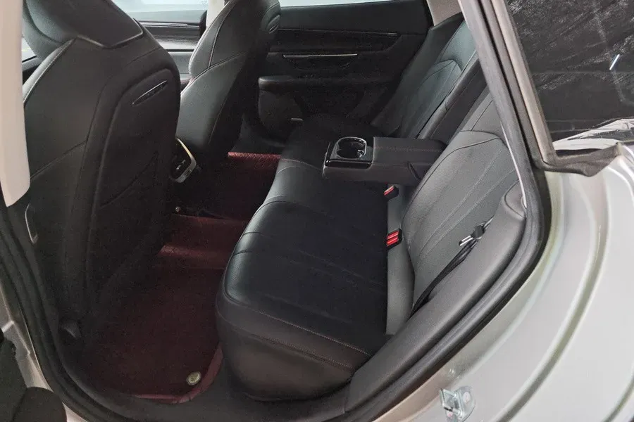 2022 Xpeng P7 BEV 83.1KWH,autocango,china used car exporter,china ev exporter,chinese used car exporter,chinese used ev exporter