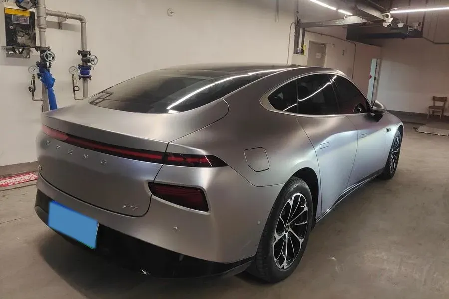 2022 Xpeng P7 BEV 83.1KWH,autocango,china used car exporter,china ev exporter,chinese used car exporter,chinese used ev exporter