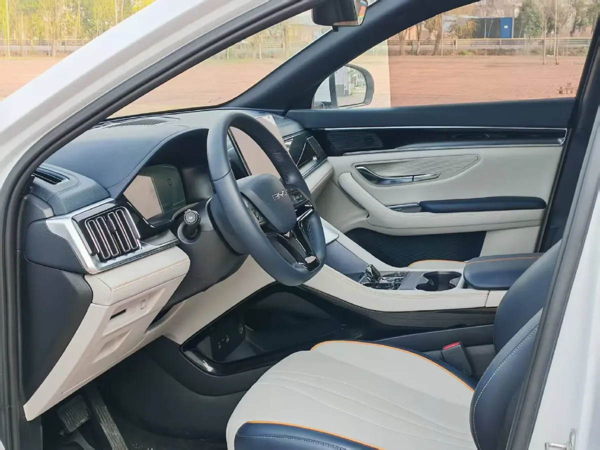 2024 BYD Song Plus 1.5L 110HP L4 E-CVT PHEV 18.3KWH,autocango,china used car exporter,china ev exporter,chinese used car exporter,chinese used ev exporter