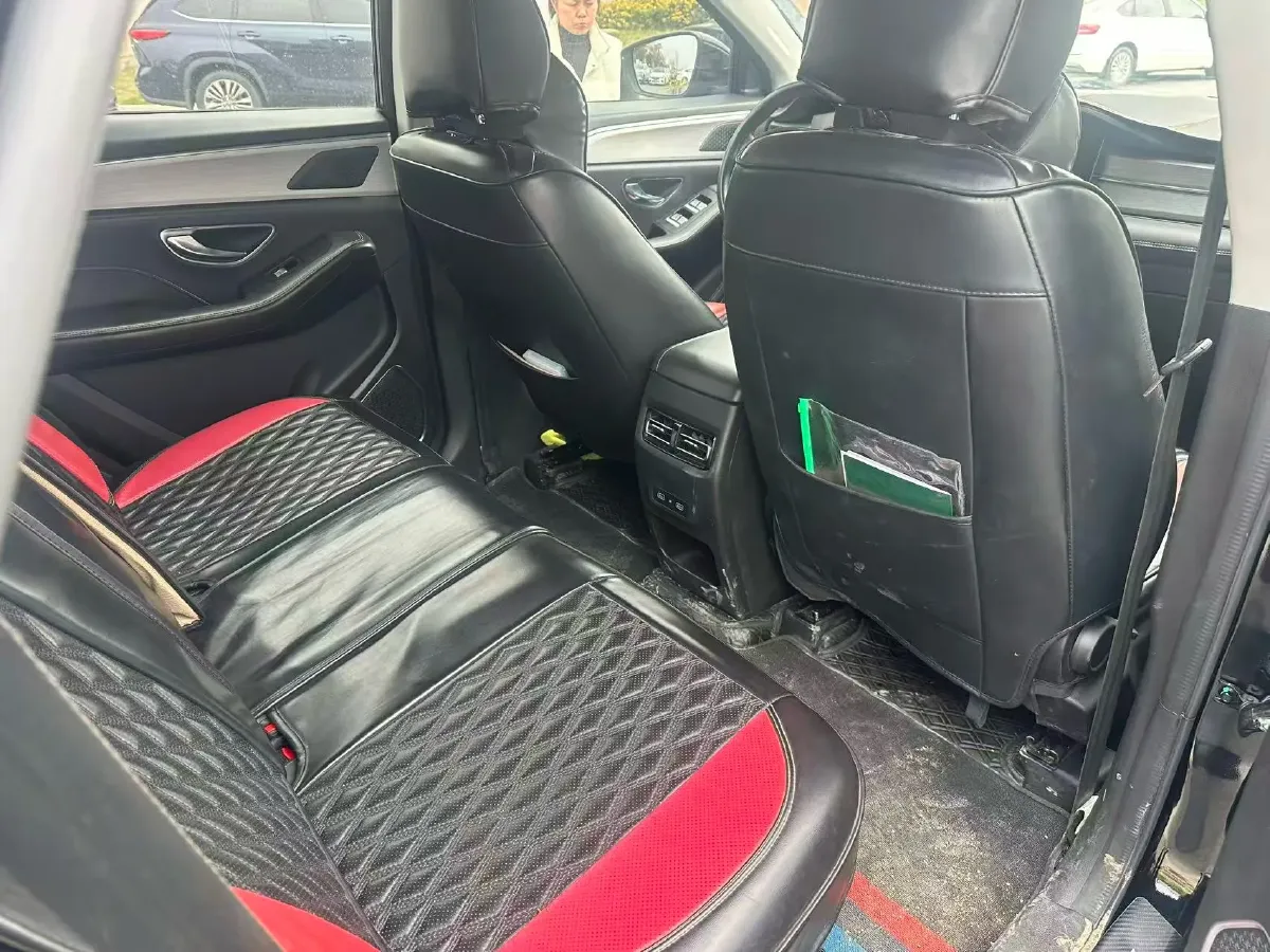 2021 Jetour X90 1.6T 197HP L4 7DCT,autocango,china used car exporter,china ev exporter,chinese used car exporter,chinese used ev exporter