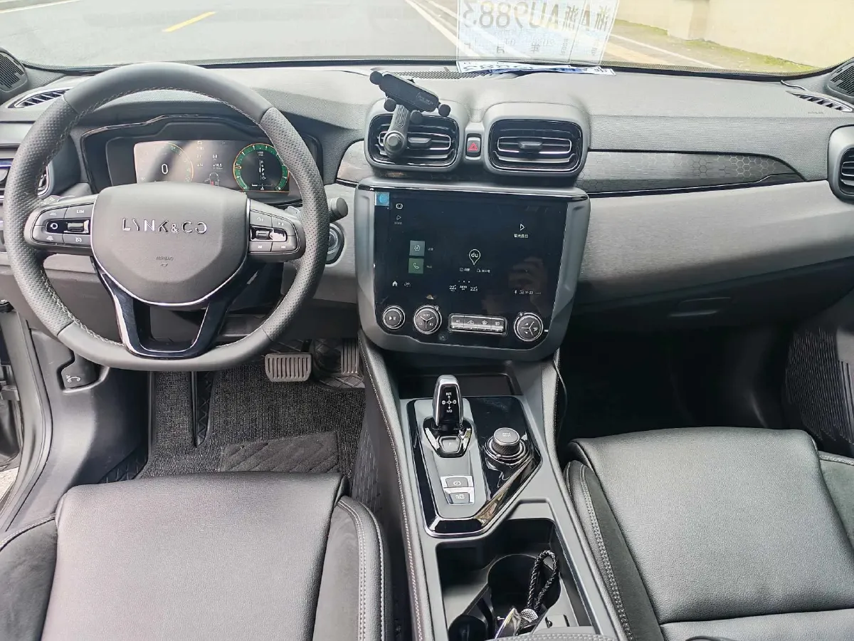 2021 LYNK&CO 03 2.0T 190HP L4 6AT,autocango,china used car exporter,china ev exporter,chinese used car exporter,chinese used ev exporter