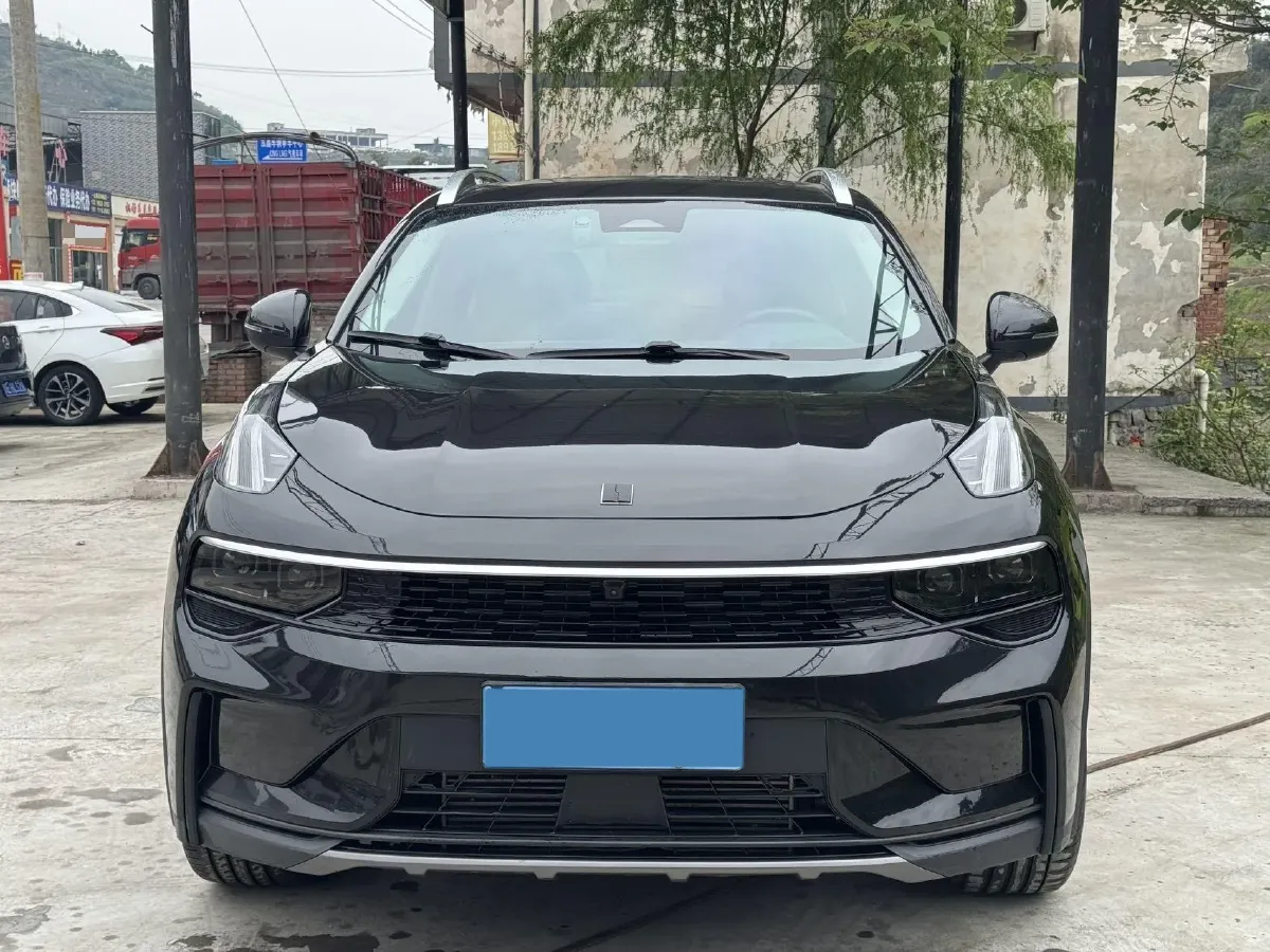 2023 MAXUS Interstellar 2.0T 261HP L4 8AT,autocango,china used car exporter,china ev exporter,chinese used car exporter,chinese used ev exporter