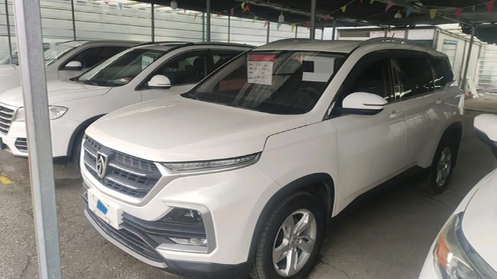 2019 BaoJun 530 1.5T 151HP L4 CVT,autocango,china used car exporter,china ev exporter,chinese used car exporter,chinese used ev exporter
