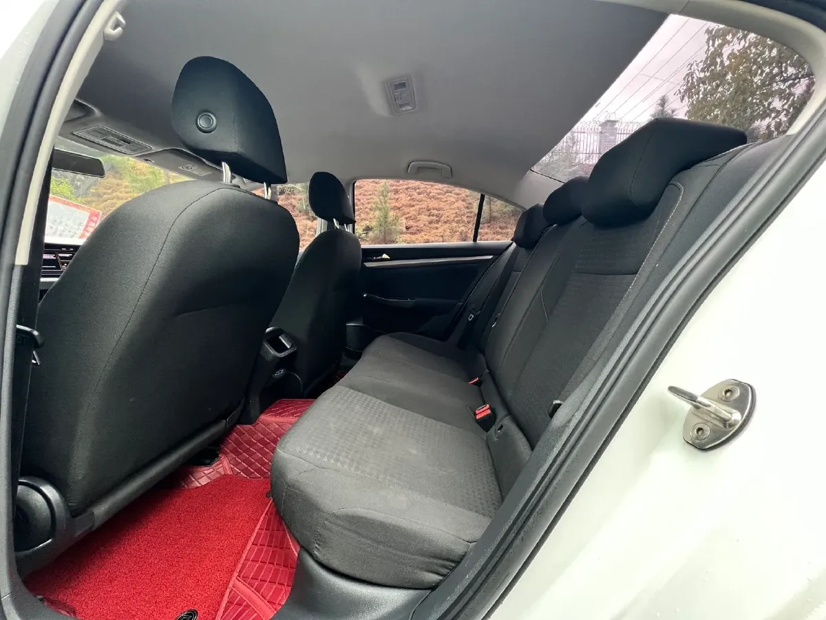 2021 Volkswagen Bora 1.5L 113HP L4 6AT,autocango,china used car exporter,china ev exporter,chinese used car exporter,chinese used ev exporter