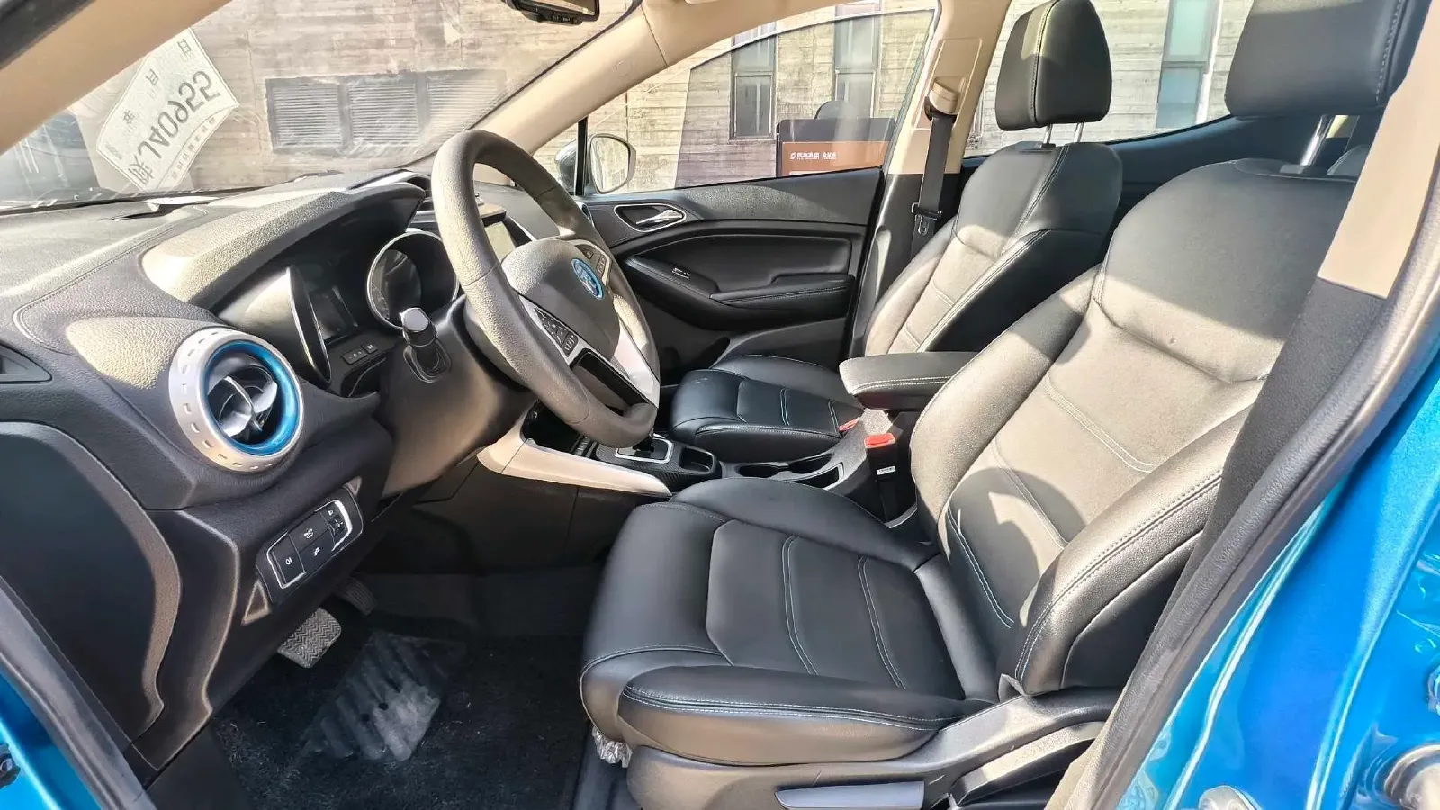 2019 BYD Yuan BEV 42KWH,autocango,china used car exporter,china ev exporter,chinese used car exporter,chinese used ev exporter