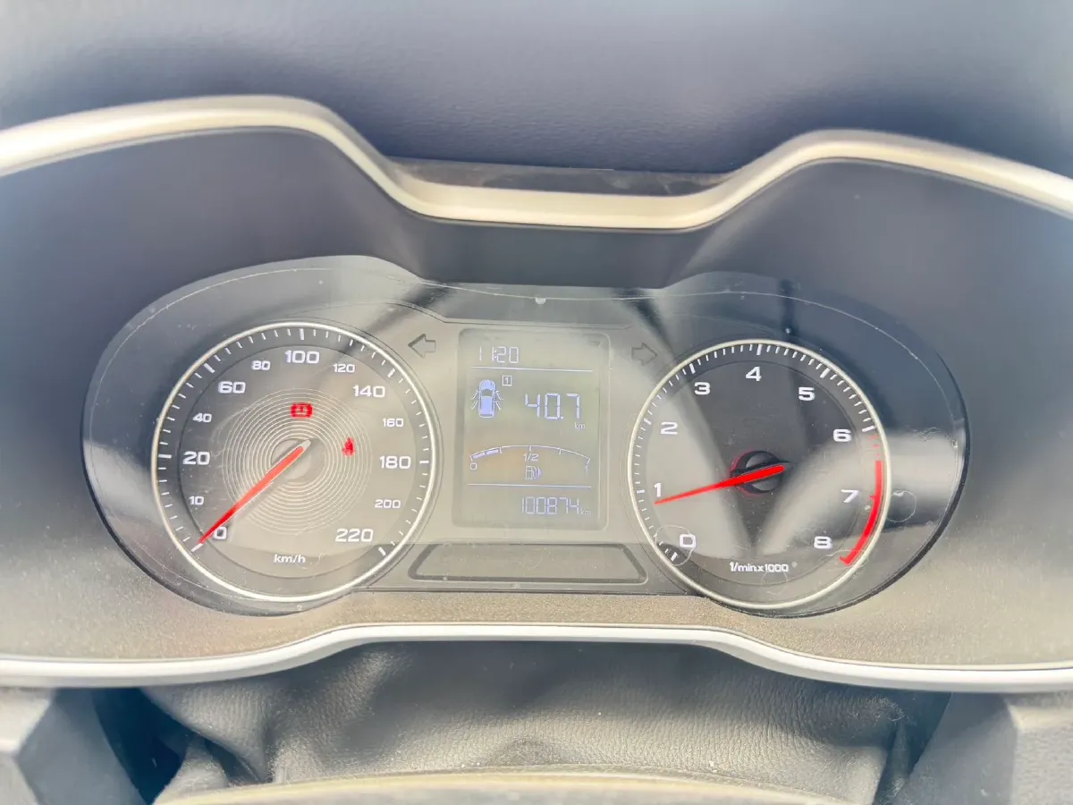 2017 MG ZS 1.5L 120HP L4 5MT,autocango,china used car exporter,china ev exporter,chinese used car exporter,chinese used ev exporter