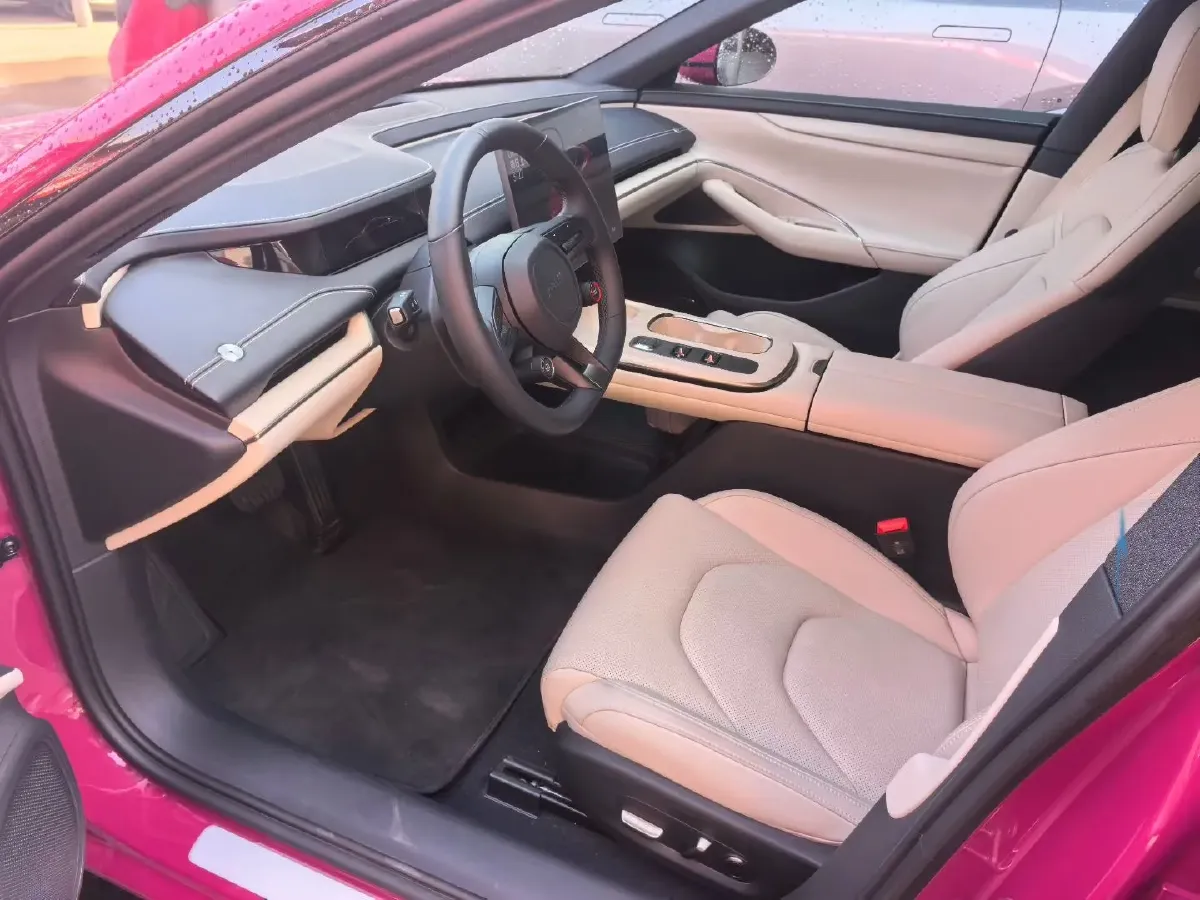 2024 MI SU7 BEV 73.6KWH,autocango,china used car exporter,china ev exporter,chinese used car exporter,chinese used ev exporter