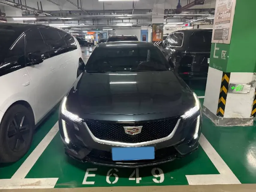 2021 Cadillac CT5 2.0T 237HP L4 10AT,autocango,china used car exporter,china ev exporter,chinese used car exporter,chinese used ev exporter