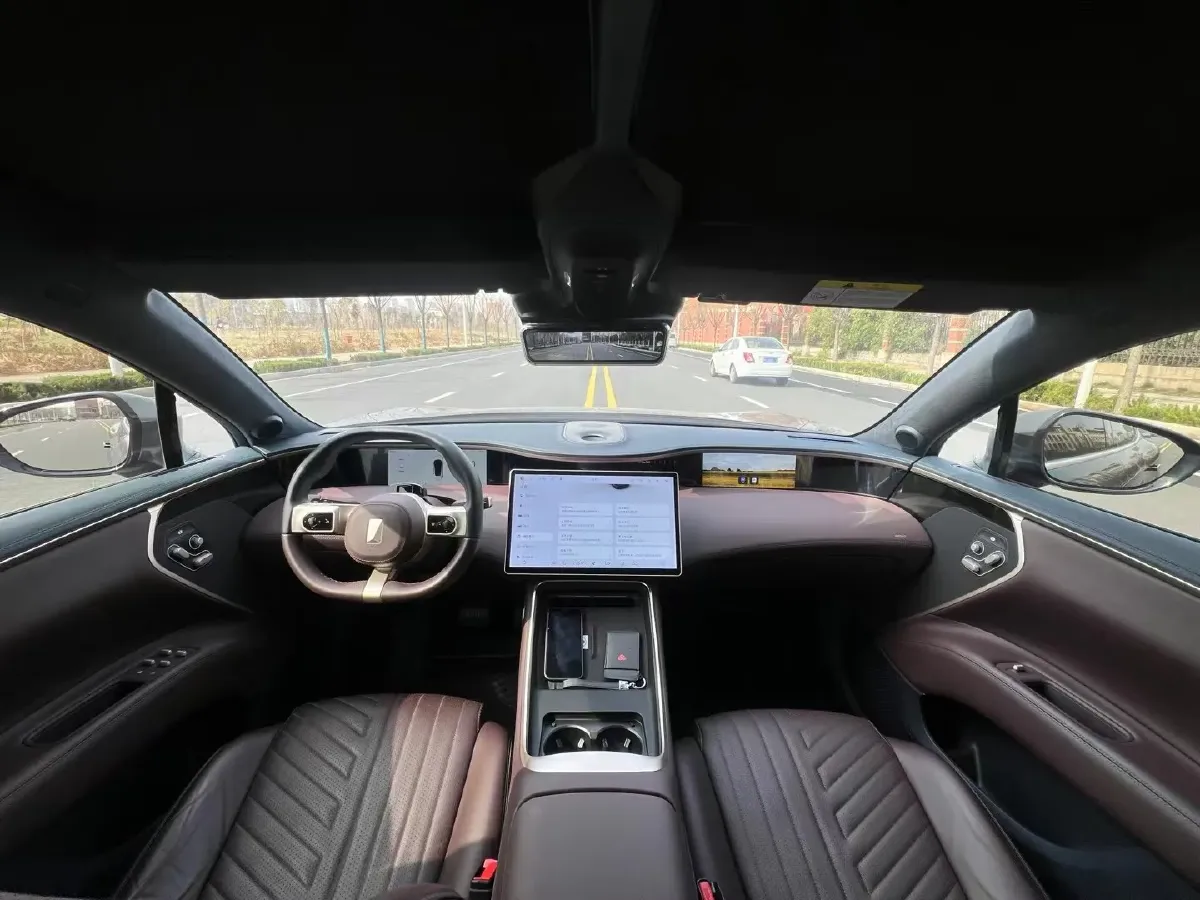 2023 Avatr 11 BEV 90KWH,autocango,china used car exporter,china ev exporter,chinese used car exporter,chinese used ev exporter