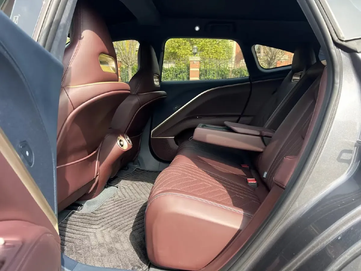 2023 Avatr 11 BEV 90KWH,autocango,china used car exporter,china ev exporter,chinese used car exporter,chinese used ev exporter