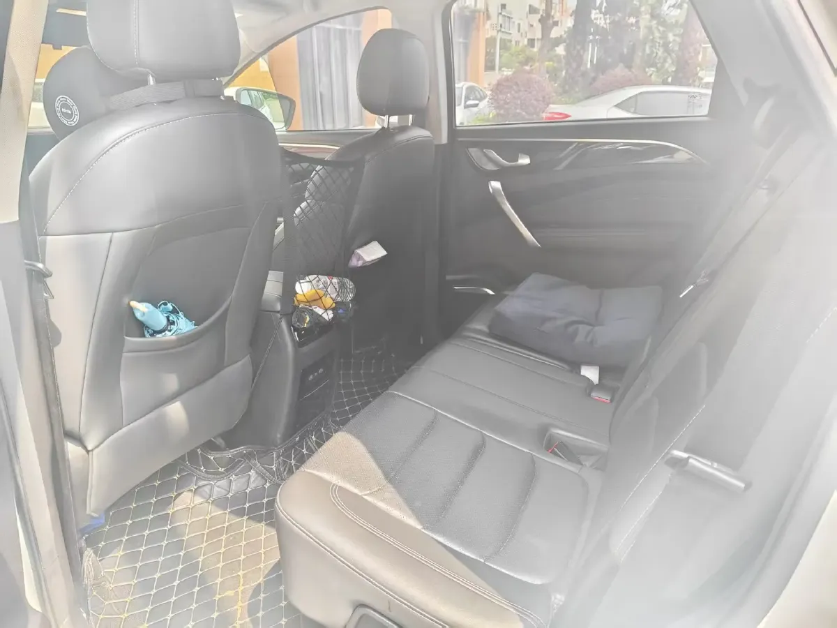 2021 Jetour X90 Plus 1.5T 156HP L4 6MT,autocango,china used car exporter,china ev exporter,chinese used car exporter,chinese used ev exporter