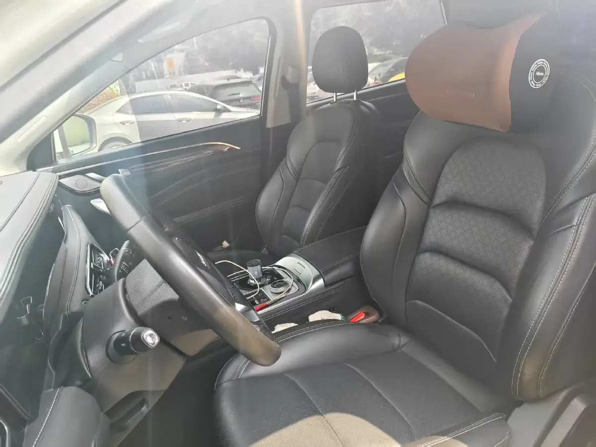 2021 Jetour X90 Plus 1.5T 156HP L4 6MT,autocango,china used car exporter,china ev exporter,chinese used car exporter,chinese used ev exporter