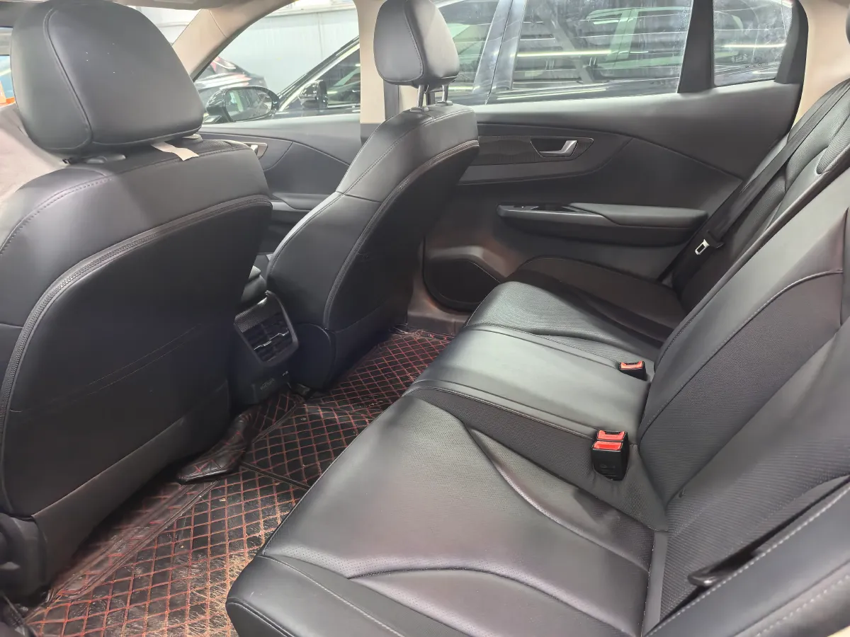 2023 HongQi E-QM5 BEV 82KWH,autocango,china used car exporter,china ev exporter,chinese used car exporter,chinese used ev exporter