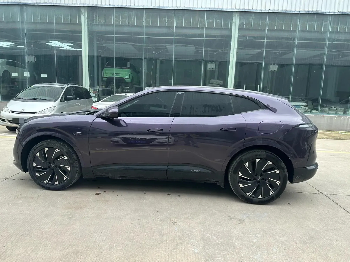 2024 Avatr 07 BEV 82.16KWH,autocango,china used car exporter,china ev exporter,chinese used car exporter,chinese used ev exporter