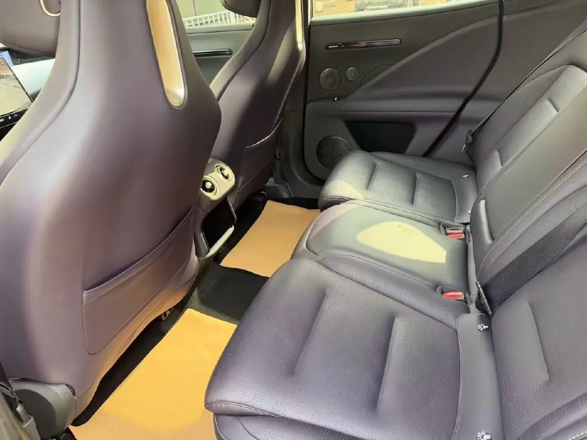 2024 Avatr 07 BEV 82.16KWH,autocango,china used car exporter,china ev exporter,chinese used car exporter,chinese used ev exporter