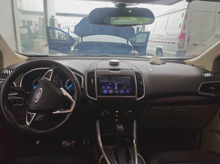 2018 Ford Edge 2.0T 245HP L4 6AT,autocango,china used car exporter,china ev exporter,chinese used car exporter,chinese used ev exporter