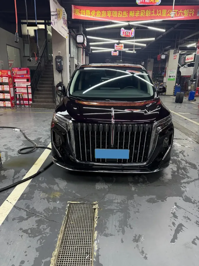2023 HongQi HQ9 2.0T 252HP L4 8AT,autocango,china used car exporter,china ev exporter,chinese used car exporter,chinese used ev exporter