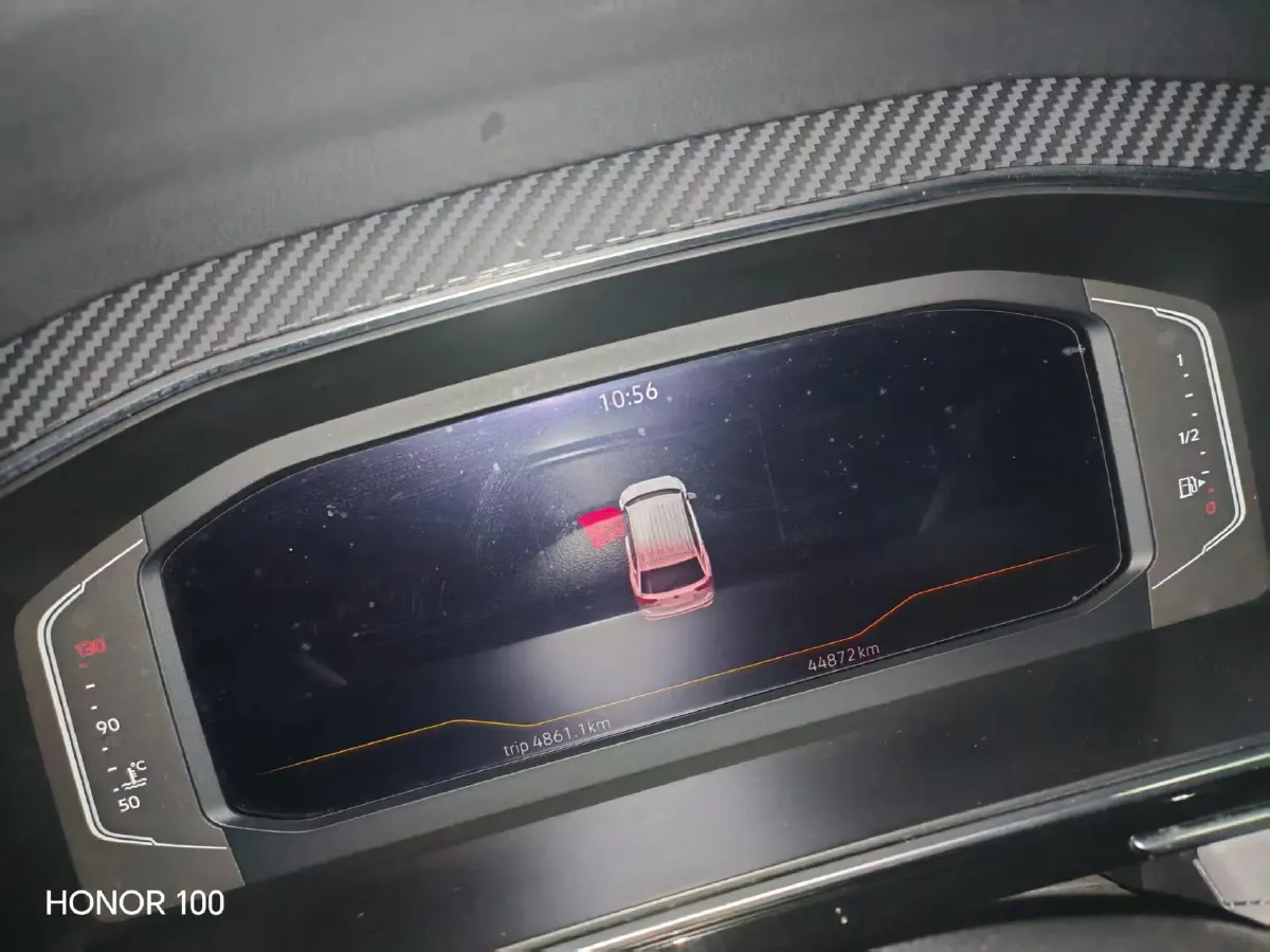 2025 Volkswagen Tiguan L 2.0T 186HP L4 7DCT,autocango,china used car exporter,china ev exporter,chinese used car exporter,chinese used ev exporter