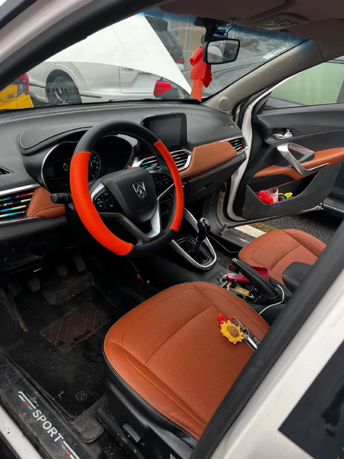 2017 BaoJun 510 1.5L 112HP L4 6MT,autocango,china used car exporter,china ev exporter,chinese used car exporter,chinese used ev exporter