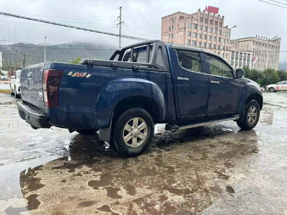 2020 Isuzu LingTuo 2.5T 150HP L4 6AT,autocango,china used car exporter,china ev exporter,chinese used car exporter,chinese used ev exporter