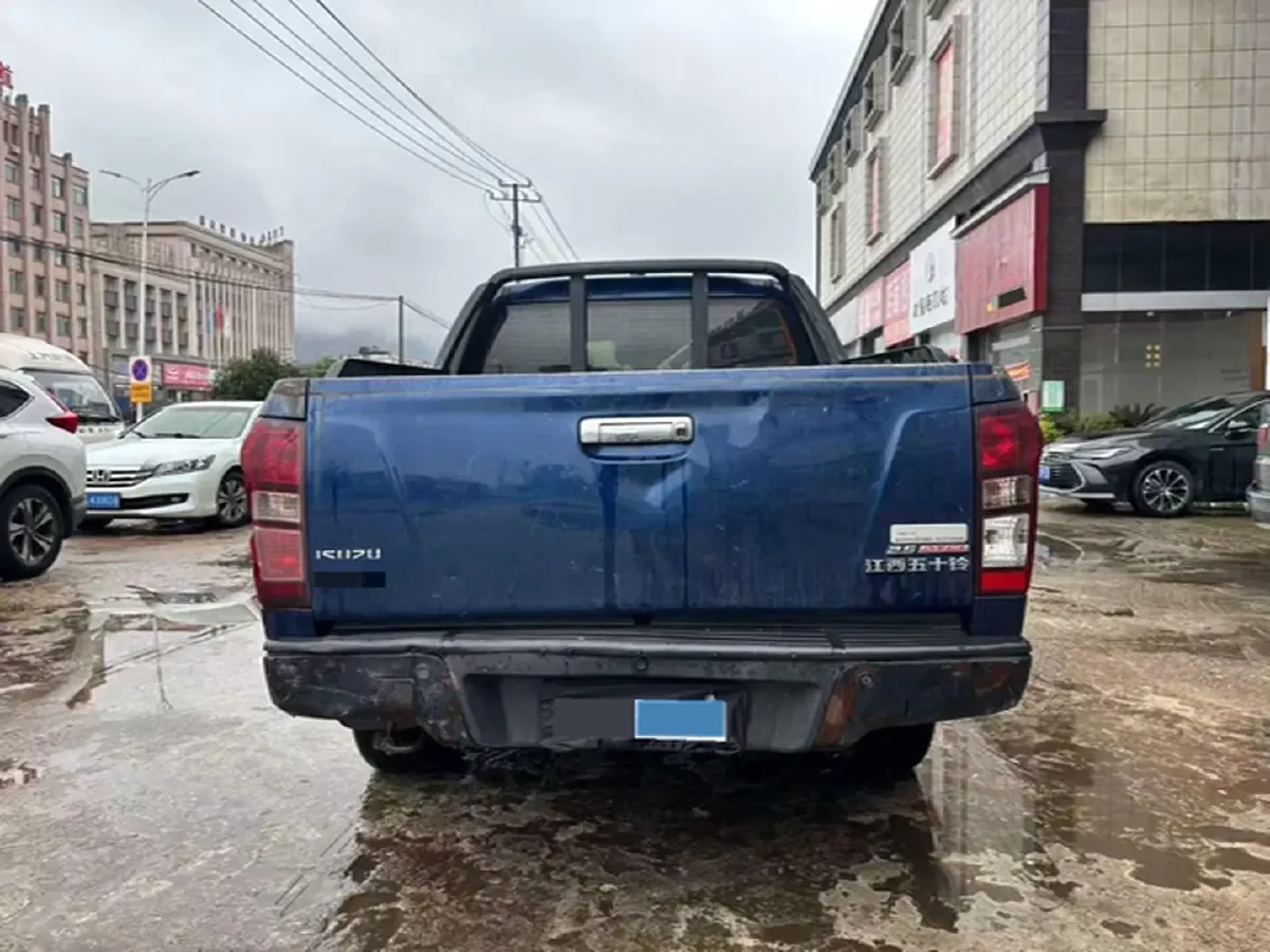 2020 Isuzu LingTuo 2.5T 150HP L4 6AT,autocango,china used car exporter,china ev exporter,chinese used car exporter,chinese used ev exporter