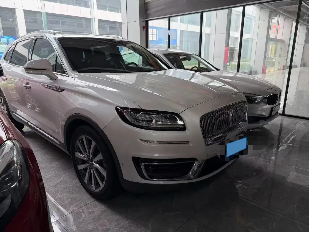2019 Lincoln Nautilus 2.0T 235HP L4 8AT,autocango,china used car exporter,china ev exporter,chinese used car exporter,chinese used ev exporter
