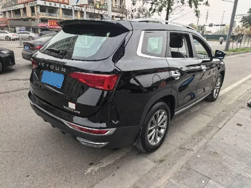 2021 DongFeng Forthing LingZhi Plus 2.0L 133HP L4 6MT,autocango,china used car exporter,china ev exporter,chinese used car exporter,chinese used ev exporter