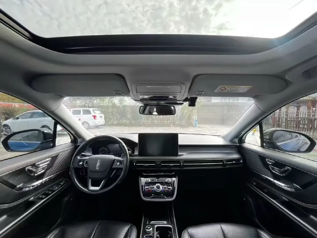 2020 Lincoln Corsair 2.0T 245HP L4 8AT,autocango,china used car exporter,china ev exporter,chinese used car exporter,chinese used ev exporter