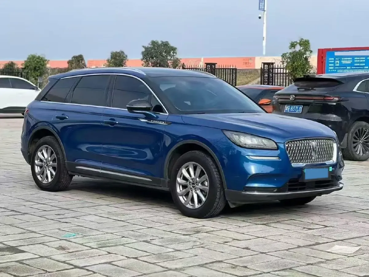 2020 Lincoln Corsair 2.0T 245HP L4 8AT,autocango,china used car exporter,china ev exporter,chinese used car exporter,chinese used ev exporter