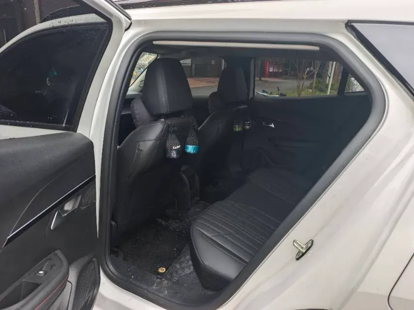 2022 Peugeot 2008 1.2T 136HP L3 6DCT,autocango,china used car exporter,china ev exporter,chinese used car exporter,chinese used ev exporter