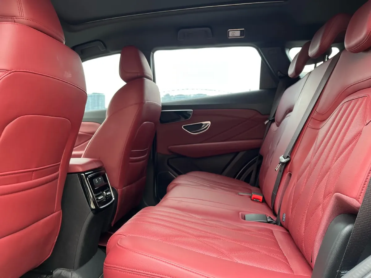 2025 Jetour X70 Plus 1.5T 156HP L4 6DCT,autocango,china used car exporter,china ev exporter,chinese used car exporter,chinese used ev exporter