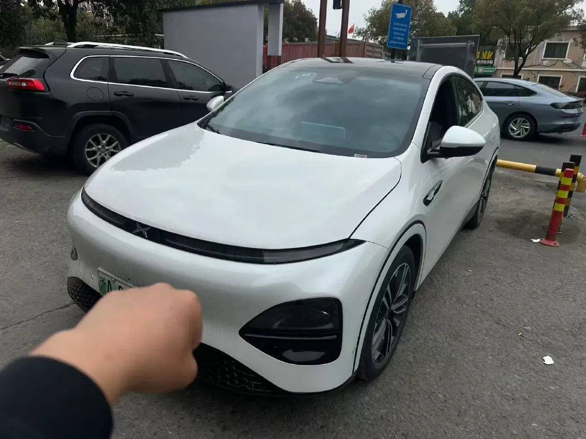 2023 Xpeng G6 BEV 87.5KWH,autocango,china used car exporter,china ev exporter,chinese used car exporter,chinese used ev exporter