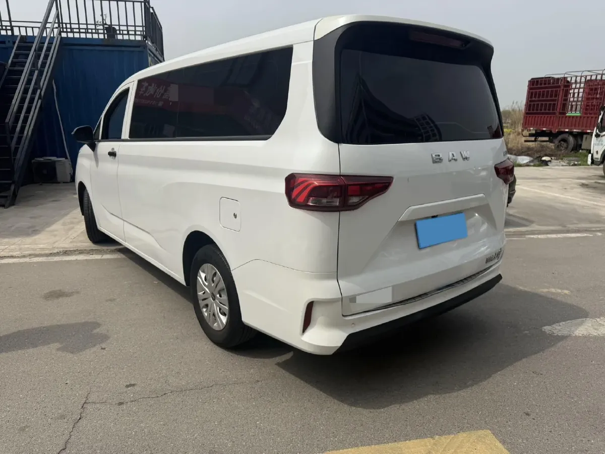 2023 BAW Calorie 2.0L 144HP L4 5MT,autocango,china used car exporter,china ev exporter,chinese used car exporter,chinese used ev exporter