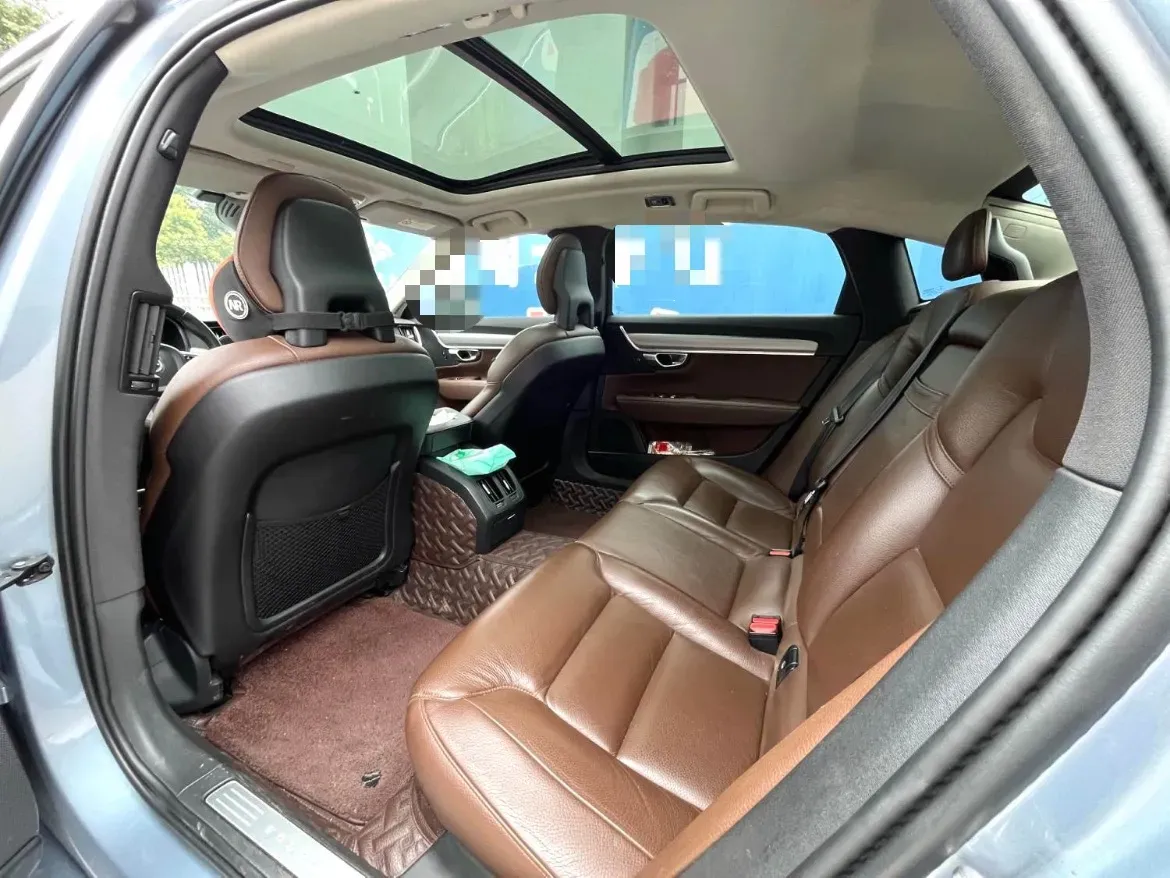 2018 Volvo S90 2.0T 190HP L4 8AT,autocango,china used car exporter,china ev exporter,chinese used car exporter,chinese used ev exporter