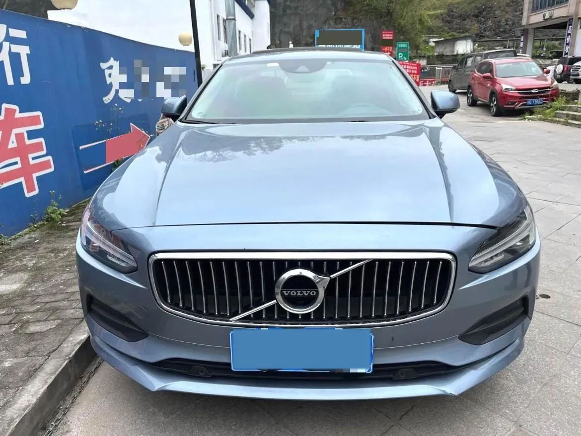 2018 Volvo S90 2.0T 190HP L4 8AT,autocango,china used car exporter,china ev exporter,chinese used car exporter,chinese used ev exporter
