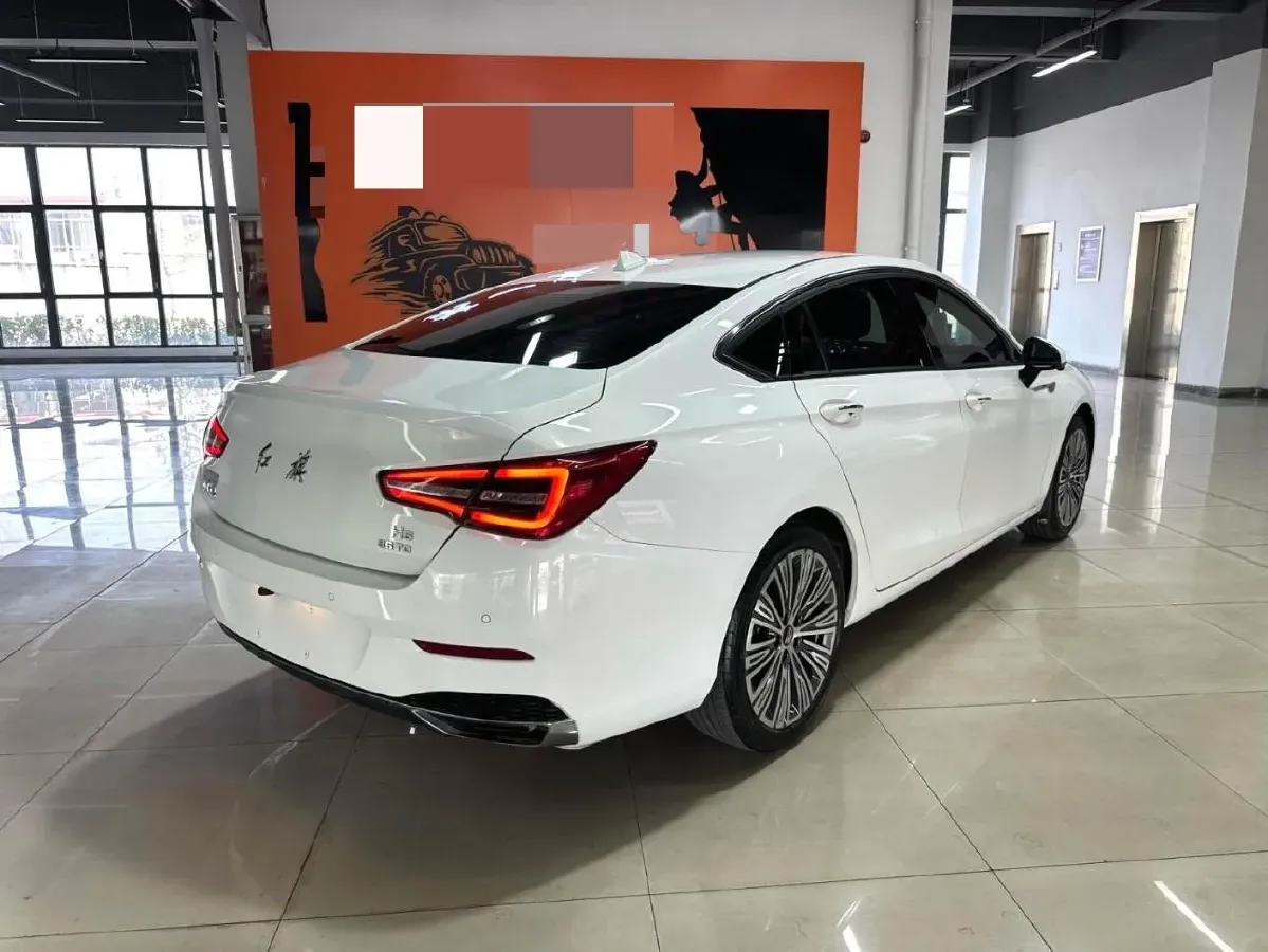 2022 HongQi H5 1.8T 197HP L4 6AT,autocango,china used car exporter,china ev exporter,chinese used car exporter,chinese used ev exporter