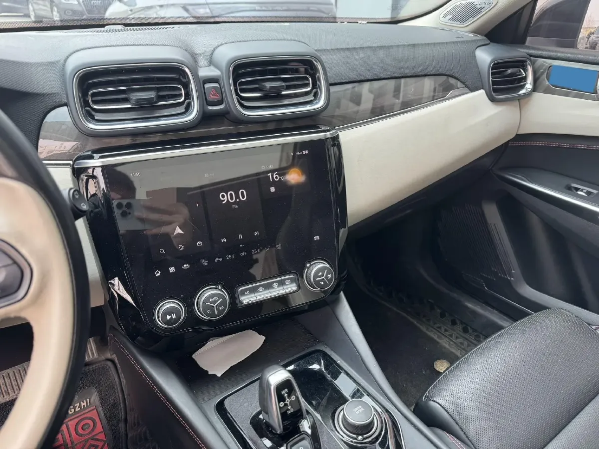 2022 LYNK&CO 02 2.0T 190HP L4 7DCT,autocango,china used car exporter,china ev exporter,chinese used car exporter,chinese used ev exporter