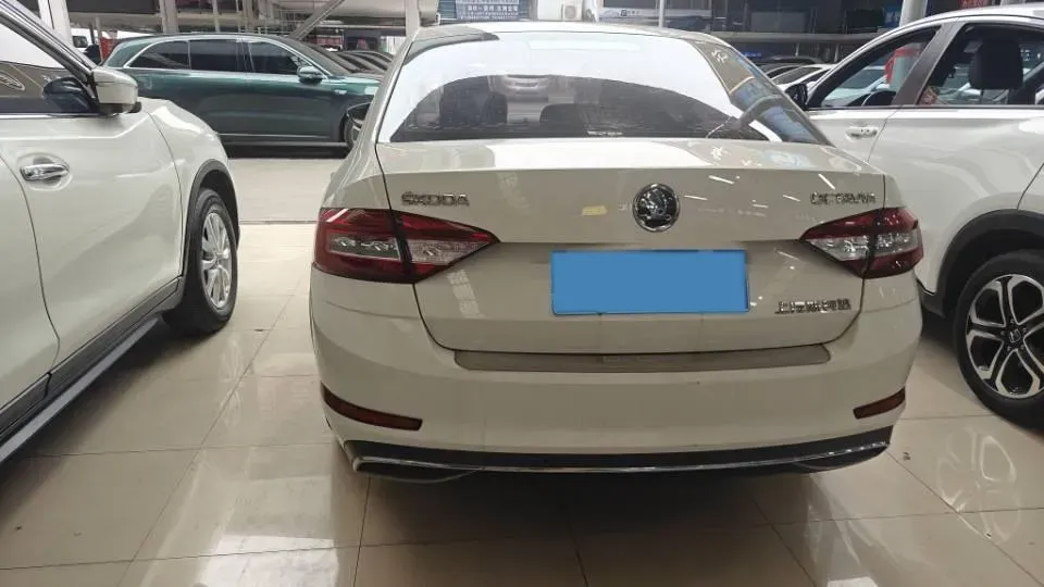 2018 Skoda Octavia 1.6L 110HP L4 6AT,autocango,china used car exporter,china ev exporter,chinese used car exporter,chinese used ev exporter