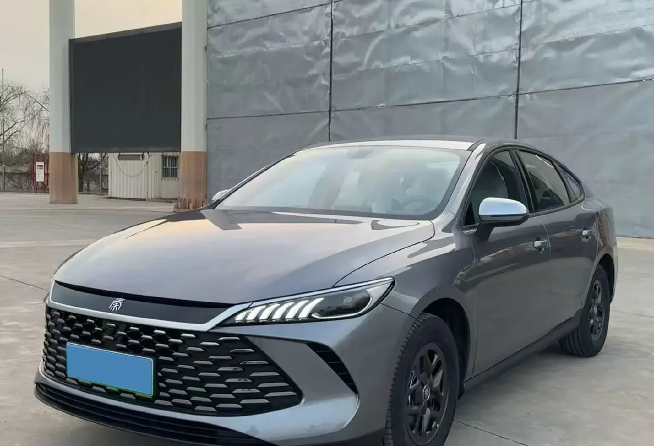 2025 BYD Qin Plus 1.5L 101HP L4 E-CVT PHEV 15.8KWH,autocango,china used car exporter,china ev exporter,chinese used car exporter,chinese used ev exporter